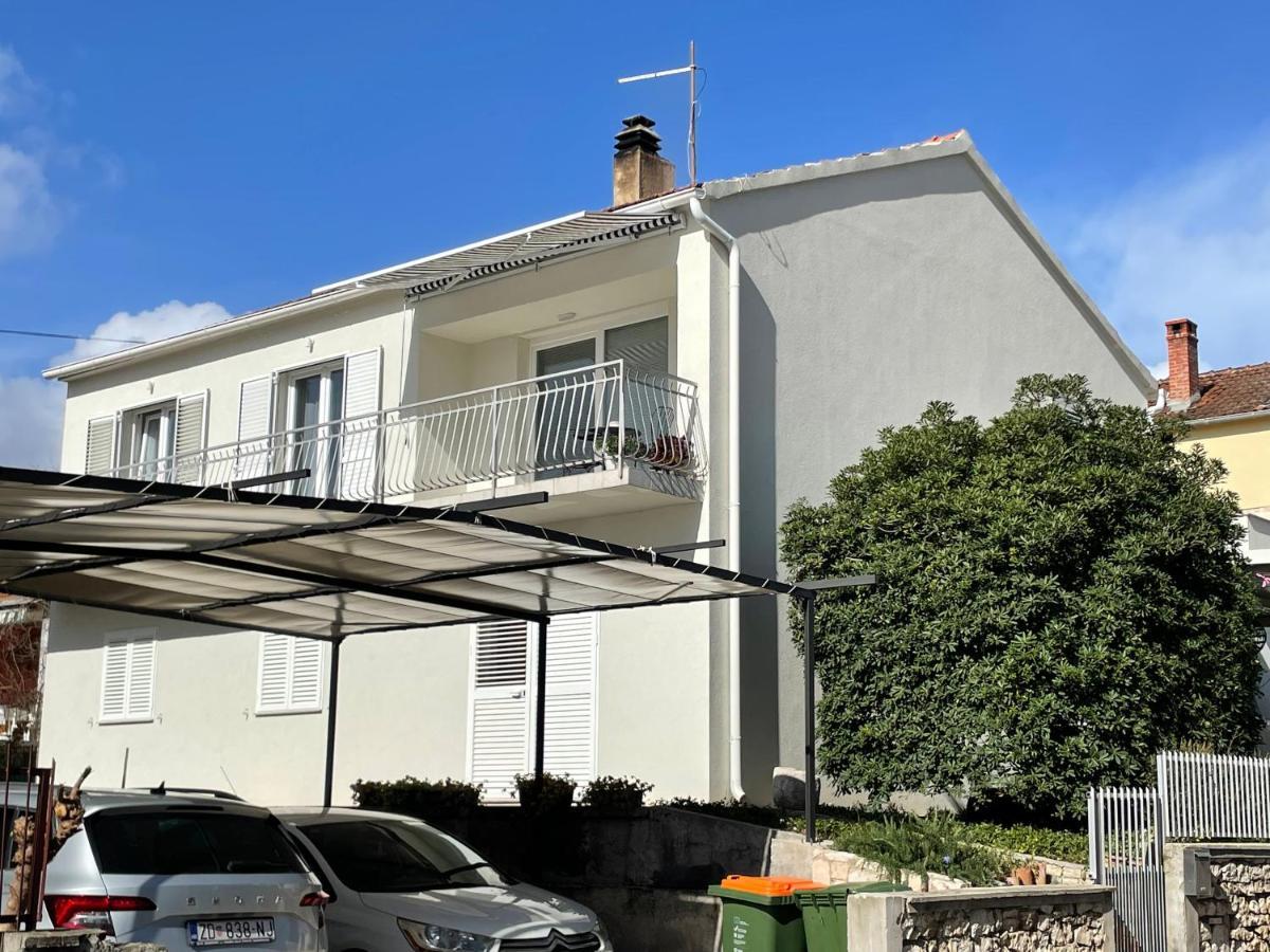 Apartment Jukic Sveti Filip i Jakov Exterior foto